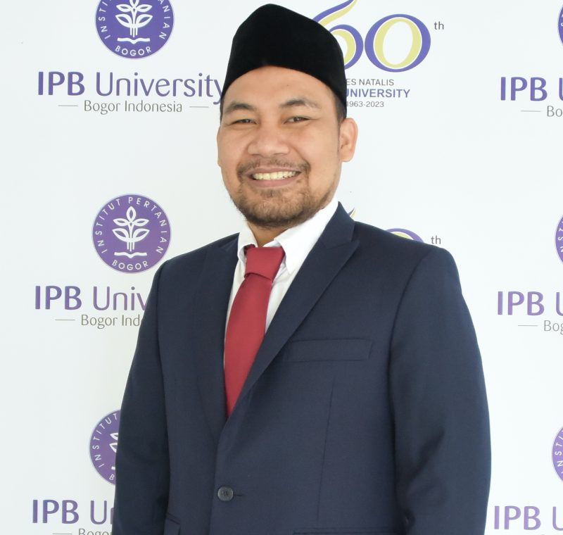 Prof. Dr.Ing. Azis Boing Sitanggang, S.T.P., M (Seklem)